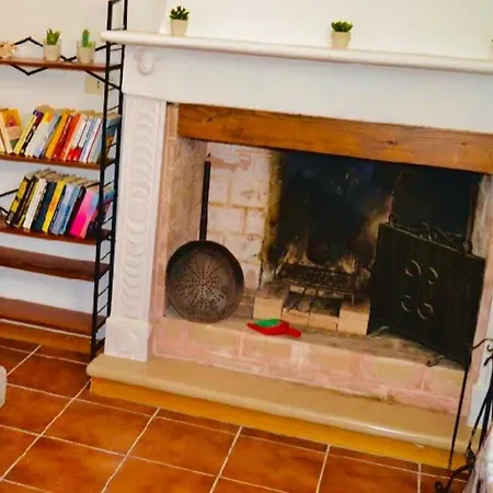 A Sulmona!! Nel ‘Centro Storico’ casa Intera *